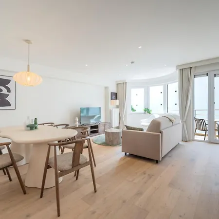 Bright And Beautiful With Sunny Balcony Knokke-Heist
