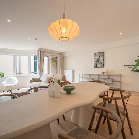 Bright And Beautiful With Sunny Balcony Apartment Knokke-Heist